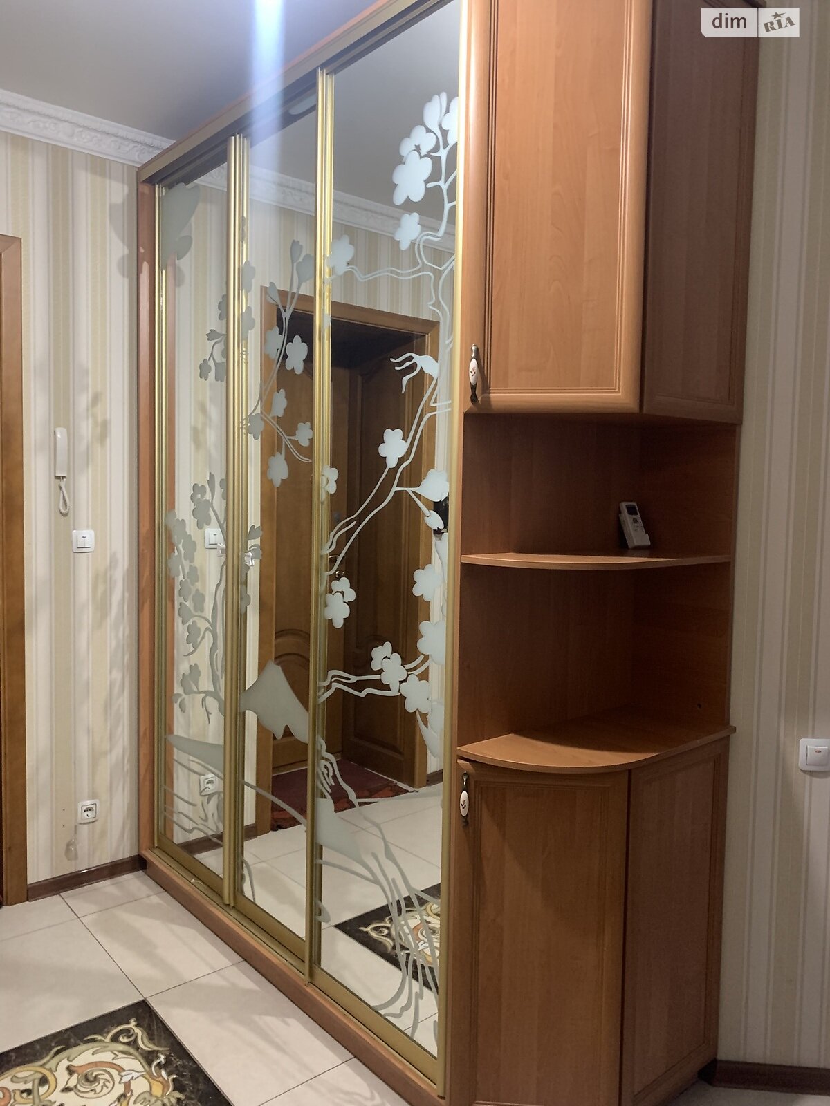 Продажа трехкомнатной квартиры в Николаеве, на ул. Севастопольская, район Слободка фото 1 Продажа трехкомнатной квартиры в Николаеве, на ул. Севастопольская, район Слободка фото 1
