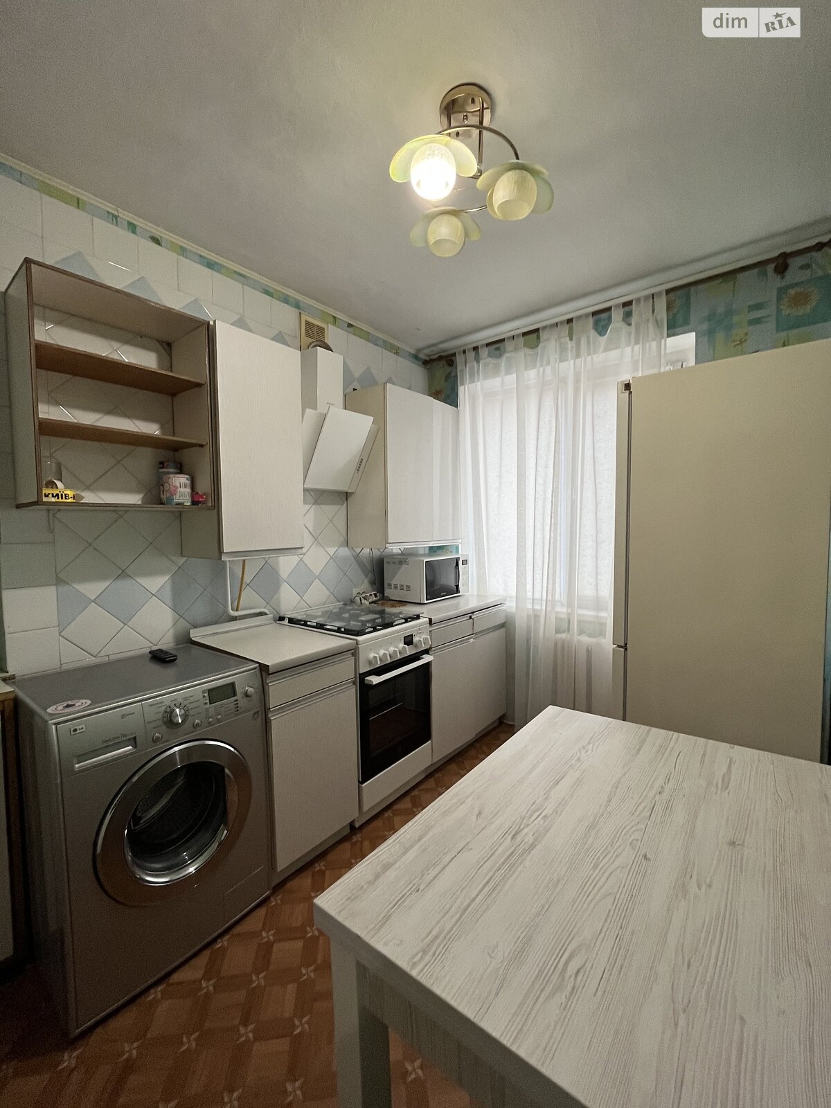 Продажа двухкомнатной квартиры в Николаеве, на просп. Героев Украины 15, район Соляные фото 1