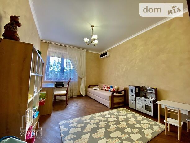 Продажа четырехкомнатной квартиры в Николаеве, на просп. Героев Украины район Соляные фото 1