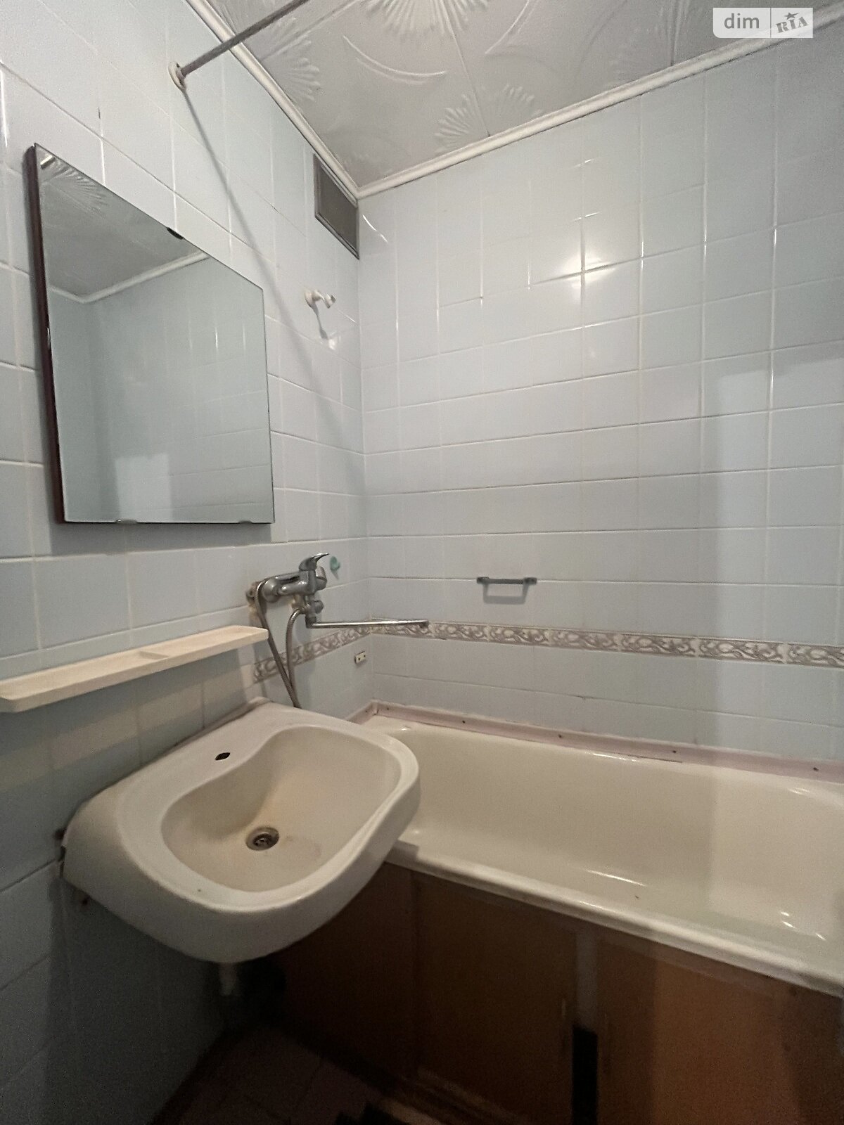 Продажа трехкомнатной квартиры в Николаеве, на пер. Парусный 11, район Соляные фото 1 Продажа трехкомнатной квартиры в Николаеве, на пер. Парусный 11, район Соляные фото 1