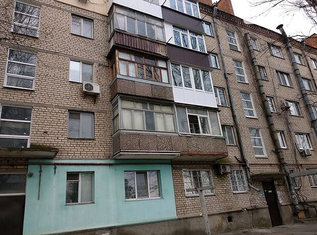 Продажа трехкомнатной квартиры в Николаеве, на просп. Героев Украины 10 район Соляные фото 1