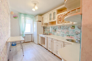 Продажа трехкомнатной квартиры в Николаеве, на ул. Апрельская 4А, район Старый Водопой фото 2