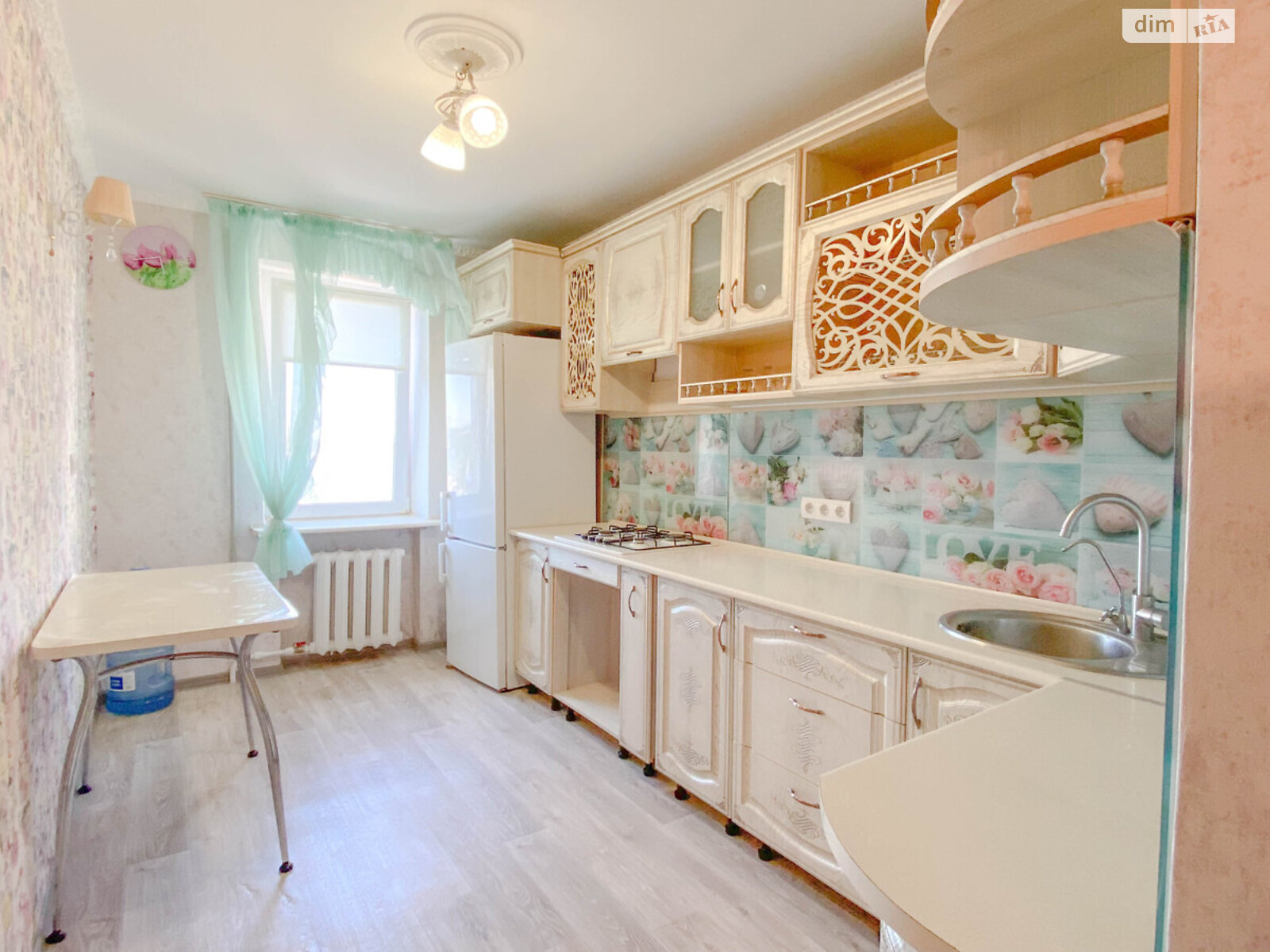 Продажа трехкомнатной квартиры в Николаеве, на ул. Апрельская 4А, район Старый Водопой фото 1