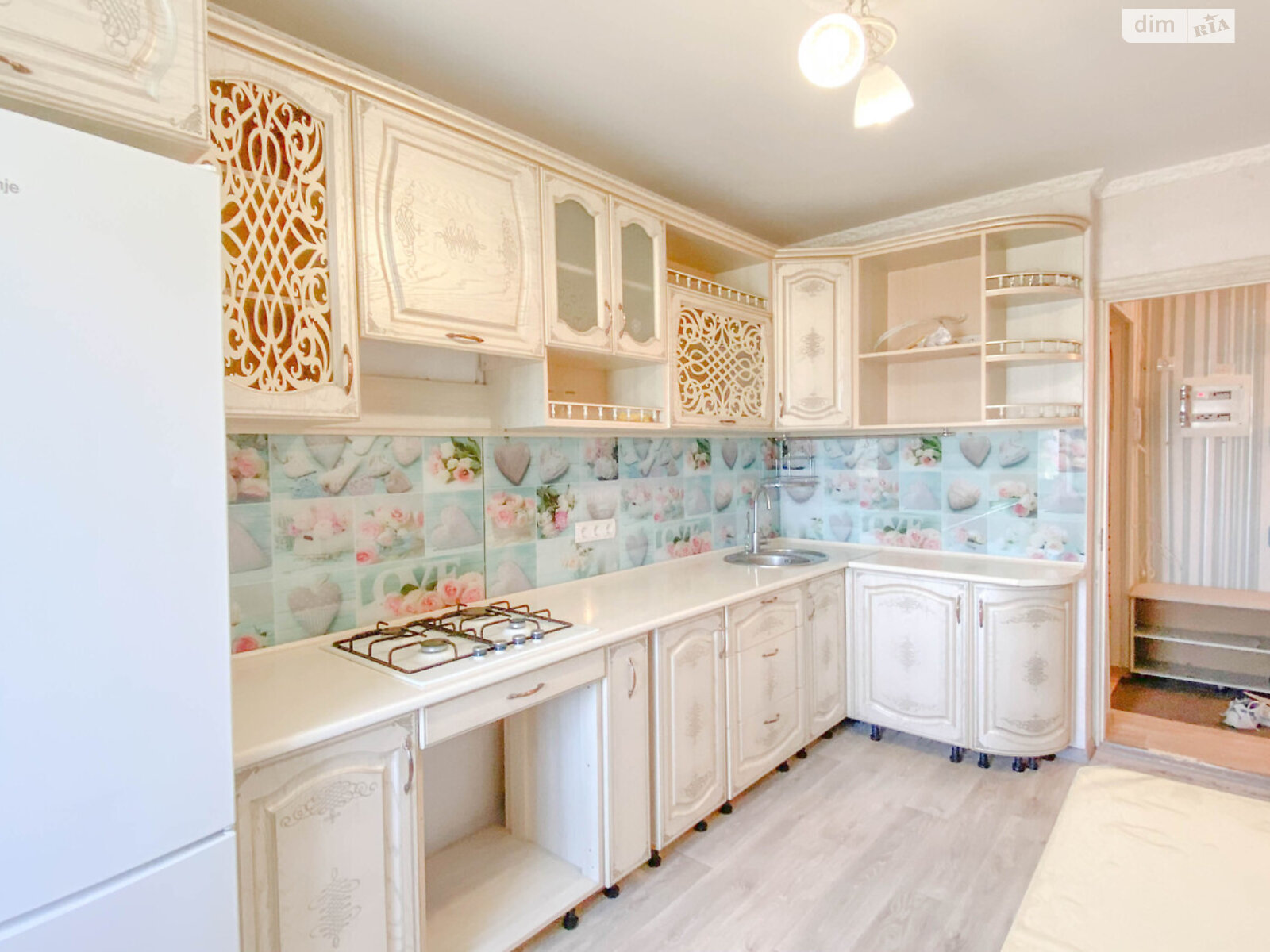 Продажа трехкомнатной квартиры в Николаеве, на ул. Апрельская 4А, район Старый Водопой фото 1