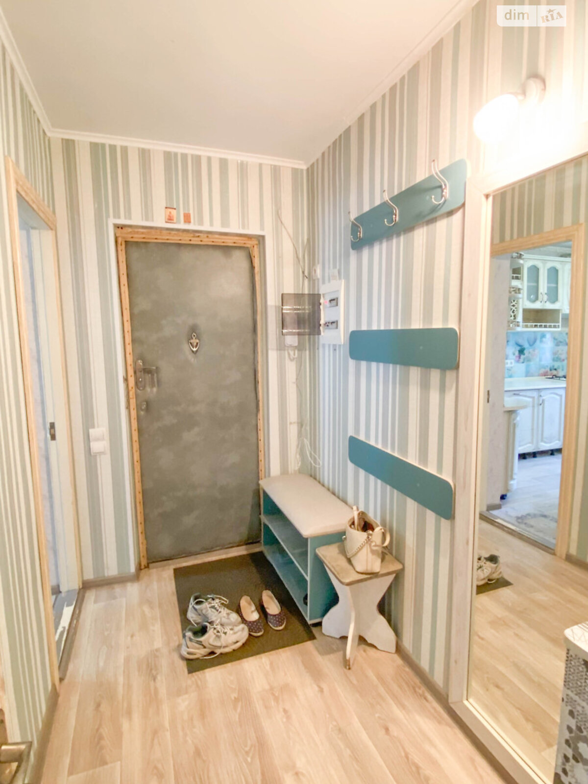 Продажа трехкомнатной квартиры в Николаеве, на ул. Апрельская 4А, район Старый Водопой фото 1