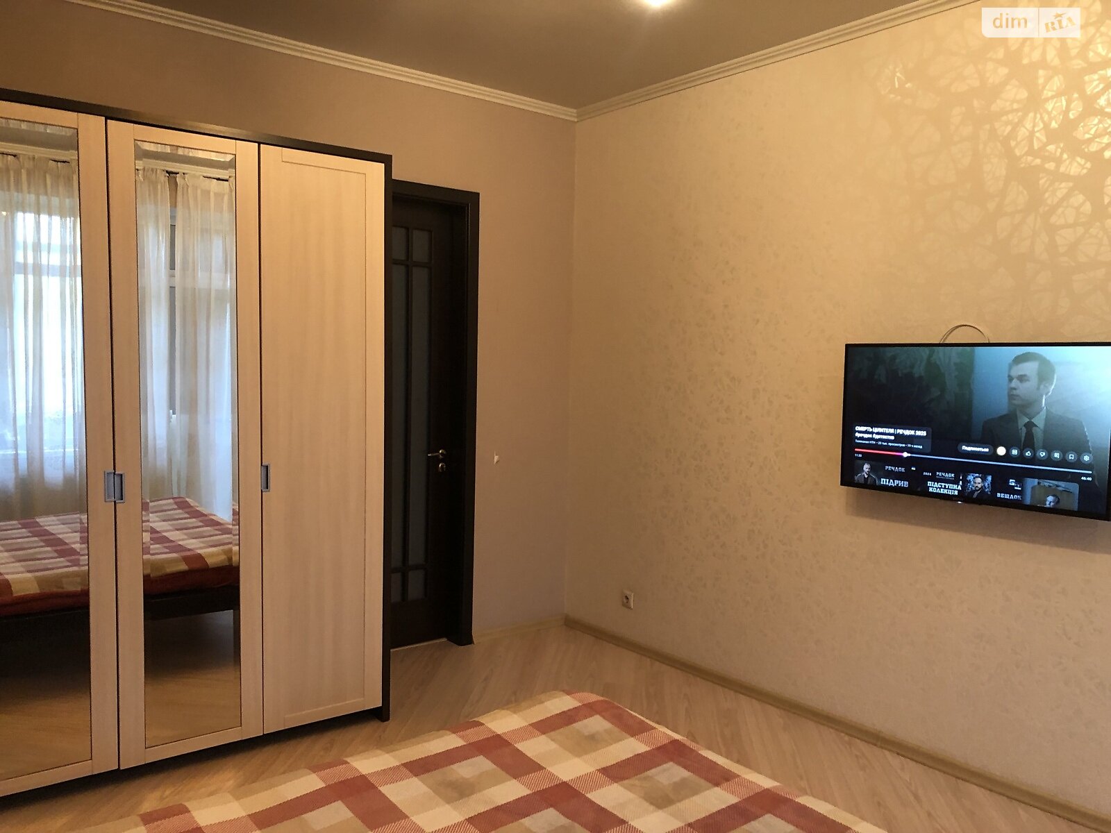 Продажа трехкомнатной квартиры в Николаеве, на ул. Благовісного, район Сухой фонтан фото 1 Продажа трехкомнатной квартиры в Николаеве, на ул. Благовісного, район Сухой фонтан фото 1