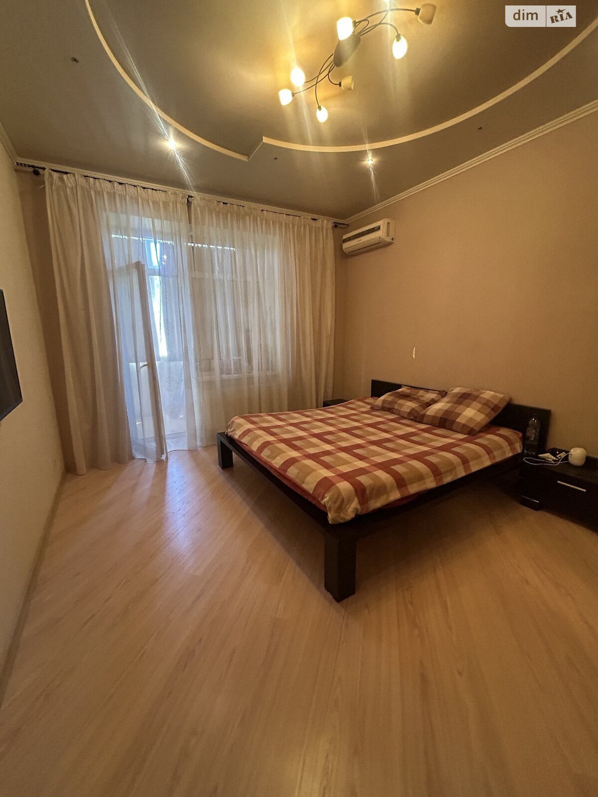 Продажа трехкомнатной квартиры в Николаеве, на ул. Благовісного 4А, район Сухой фонтан фото 1