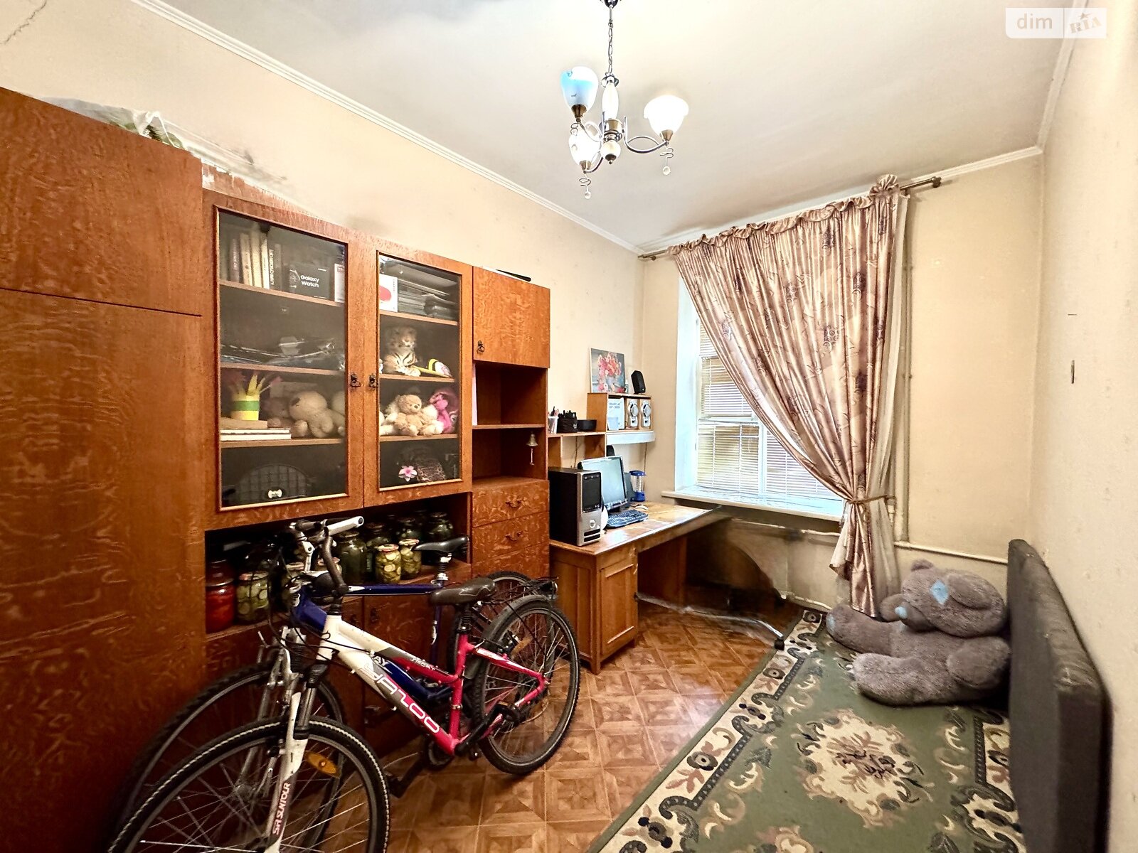 Продаж трикімнатної квартири в Миколаєві, на вул. Благовісного, район Сухий фонтан фото 1