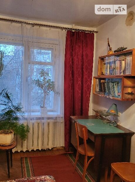 Продажа трехкомнатной квартиры в Николаеве, на бул. Бугский, район Сухой фонтан фото 1 Продажа трехкомнатной квартиры в Николаеве, на бул. Бугский, район Сухой фонтан фото 1