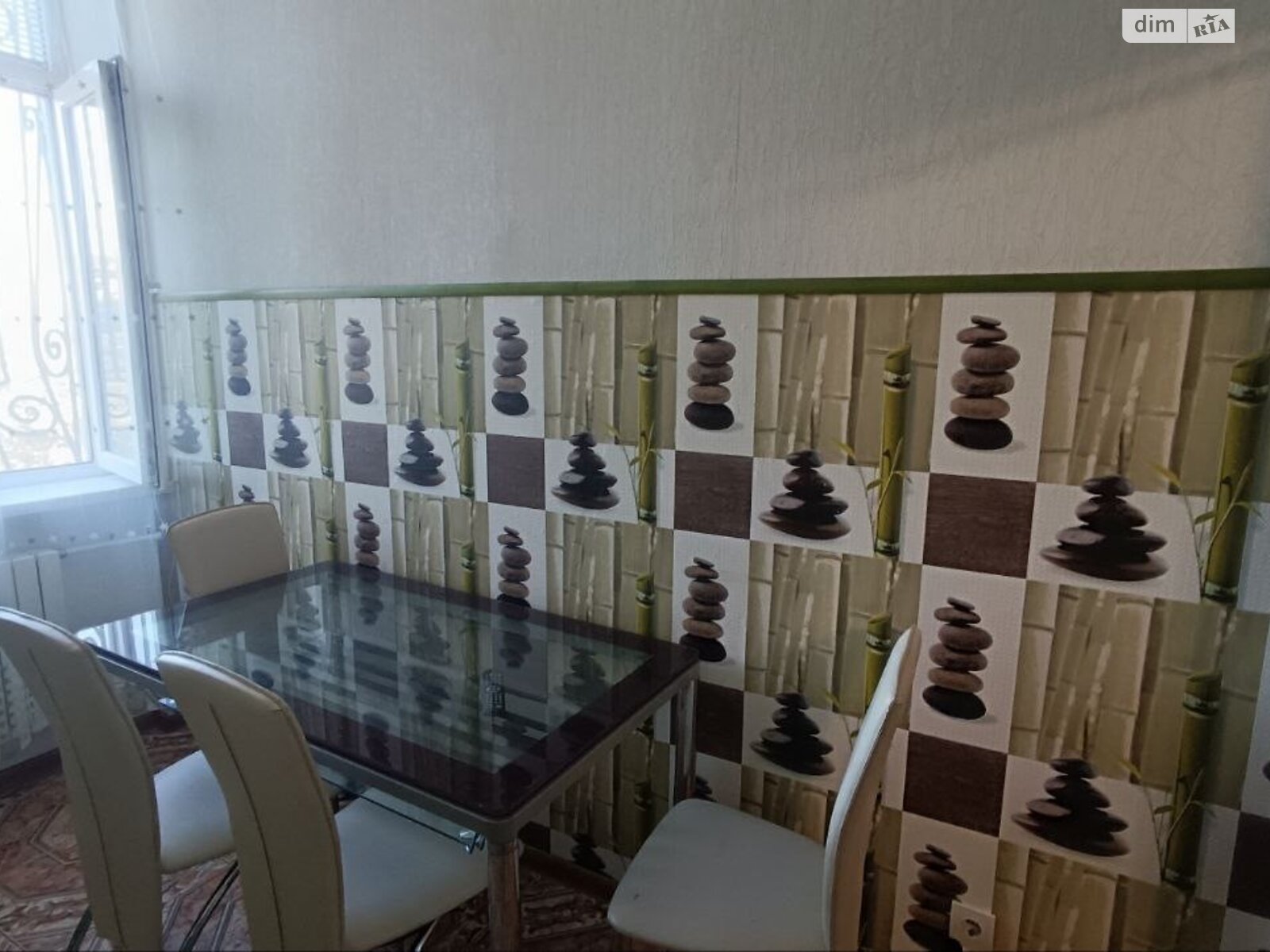 Продаж трикімнатної квартири в Миколаєві, на бул. Бузький, район Сухий фонтан фото 1