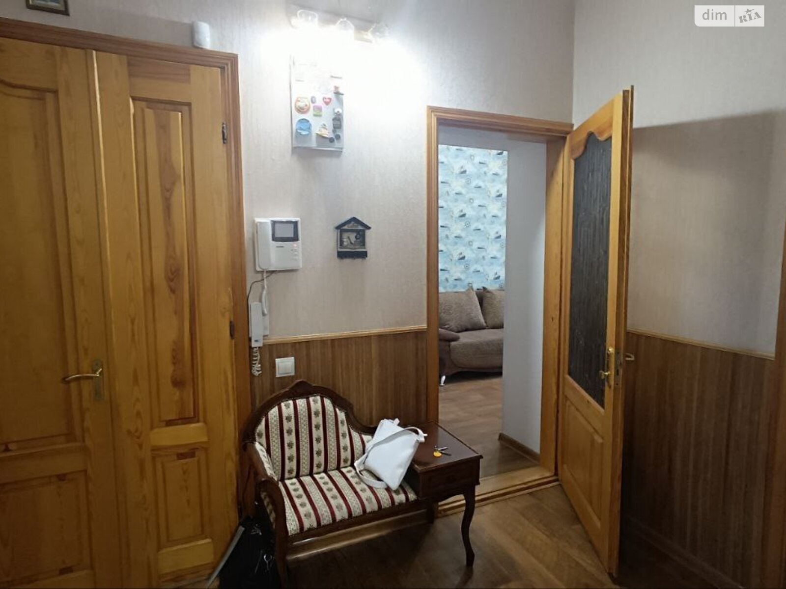 Продаж трикімнатної квартири в Миколаєві, на бул. Бузький, район Сухий фонтан фото 1