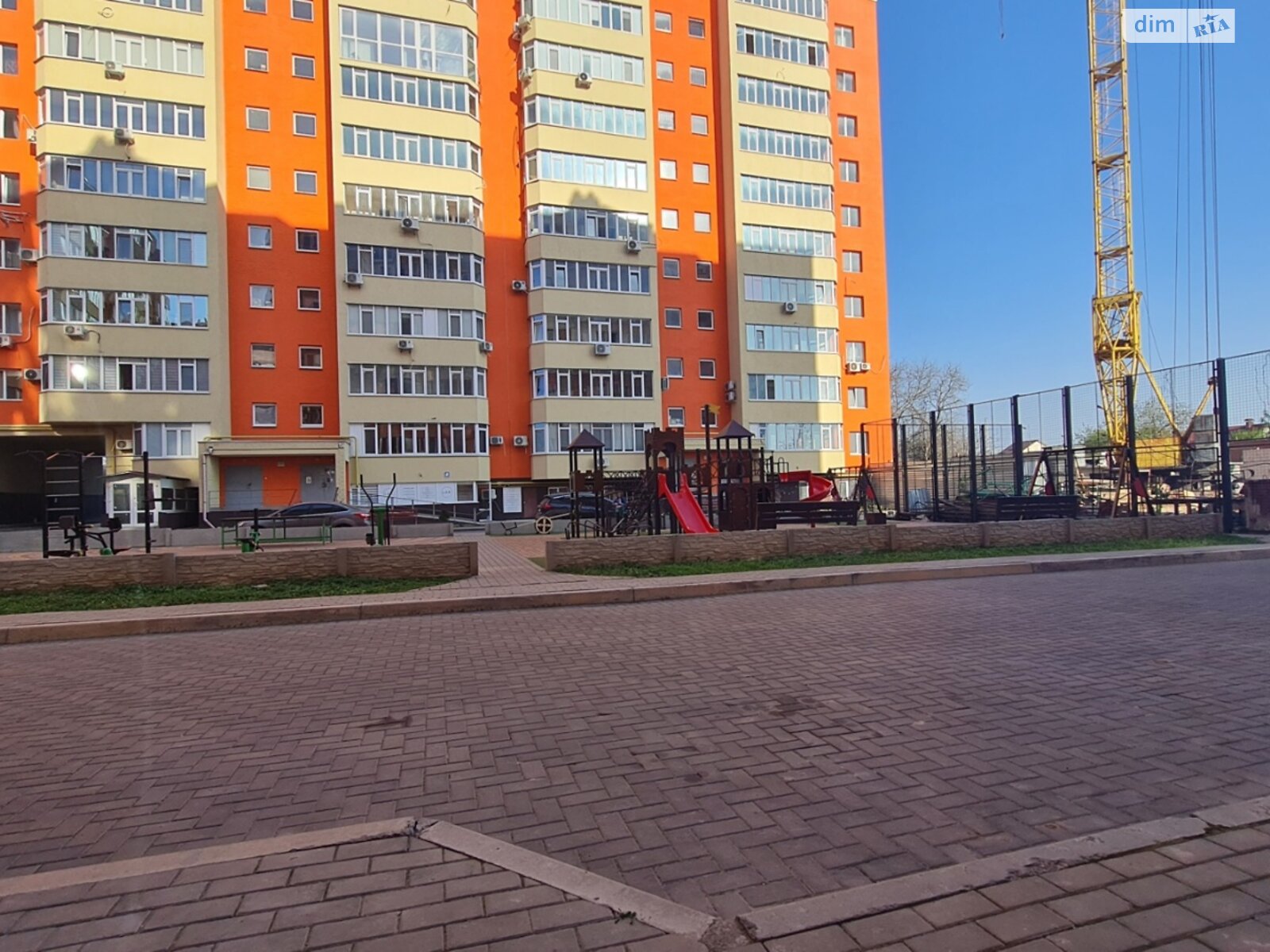 Продажа трехкомнатной квартиры в Николаеве, на ул. 6-я Слободская 81Л, район Центр фото 1