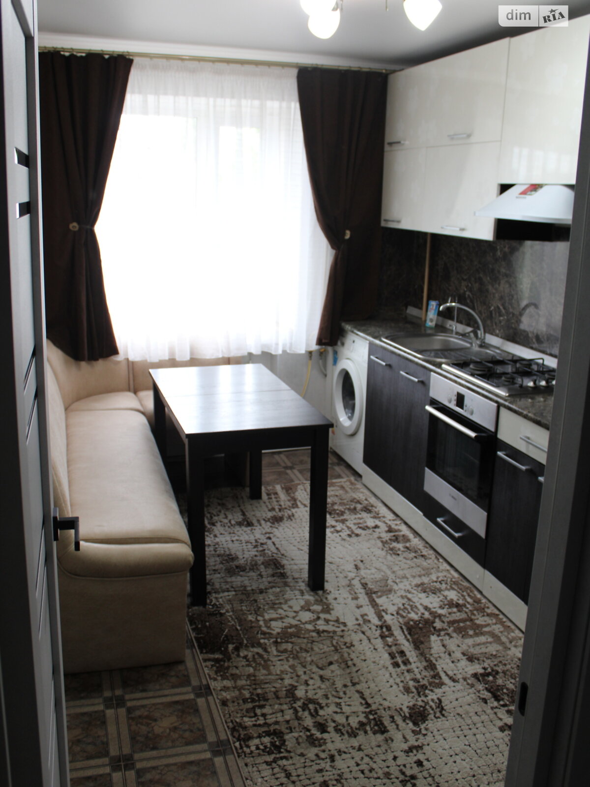 Продажа трехкомнатной квартиры в Николаеве, на ул. Галины Петровой 3, район Центр фото 1 Продажа трехкомнатной квартиры в Николаеве, на ул. Галины Петровой 3, район Центр фото 1