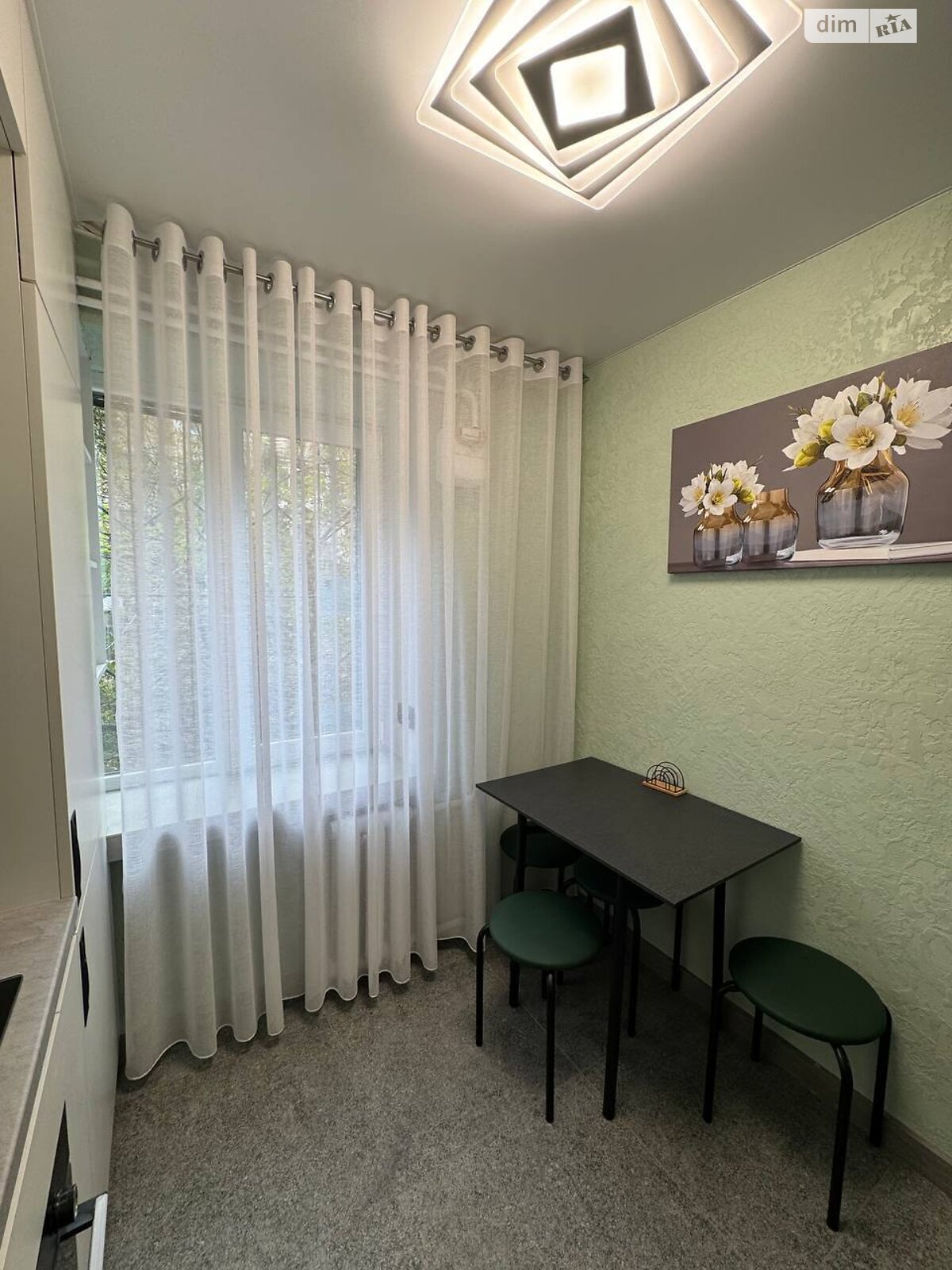 Продаж двокімнатної квартири в Миколаєві, на просп. Центральний, район Центр фото 1 Продаж двокімнатної квартири в Миколаєві, на просп. Центральний, район Центр фото 1