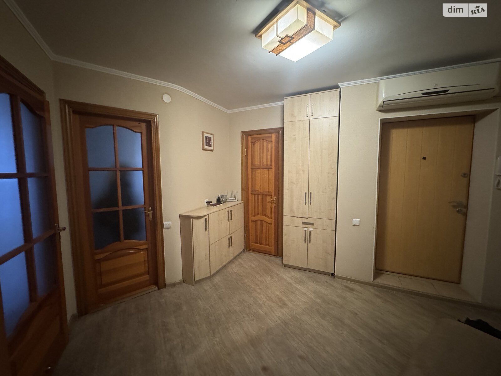 Продаж двокімнатної квартири в Миколаєві, на просп. Центральний 152, район Центр фото 1