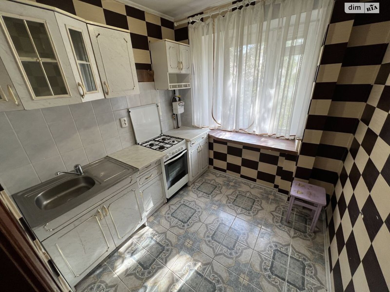 Продаж однокімнатної квартири в Миколаєві, на просп. Центральний, район Центр фото 1