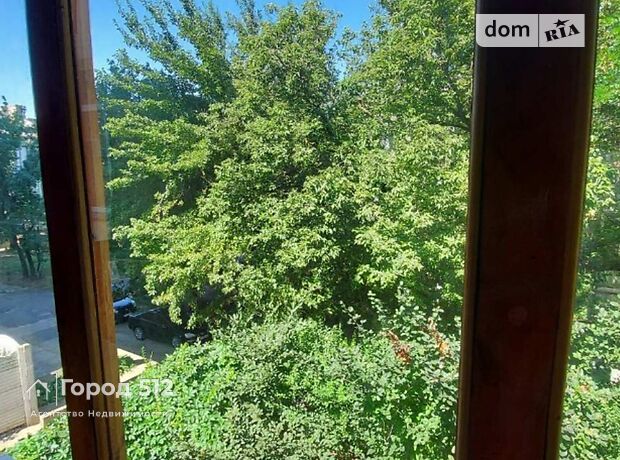 Продажа трехкомнатной квартиры в Николаеве, на бул. Бугский 3а район Центральный фото 1 Продажа трехкомнатной квартиры в Николаеве, на бул. Бугский 3а район Центральный фото 1