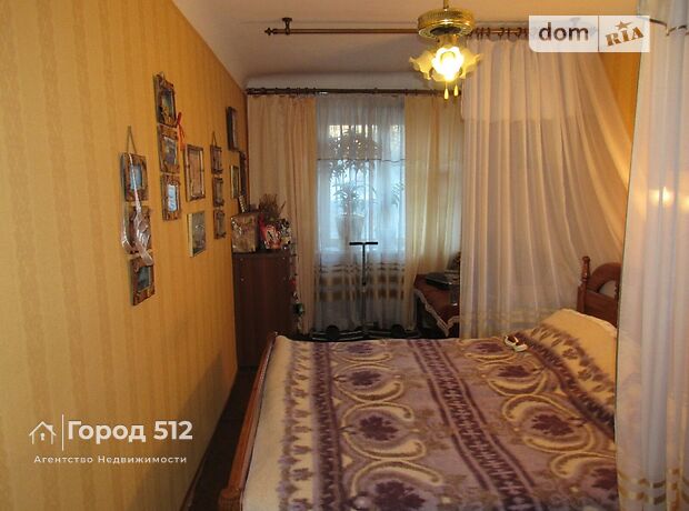 Продажа трехкомнатной квартиры в Николаеве, на ул. Сенная район Центральный фото 1 Продажа трехкомнатной квартиры в Николаеве, на ул. Сенная район Центральный фото 1