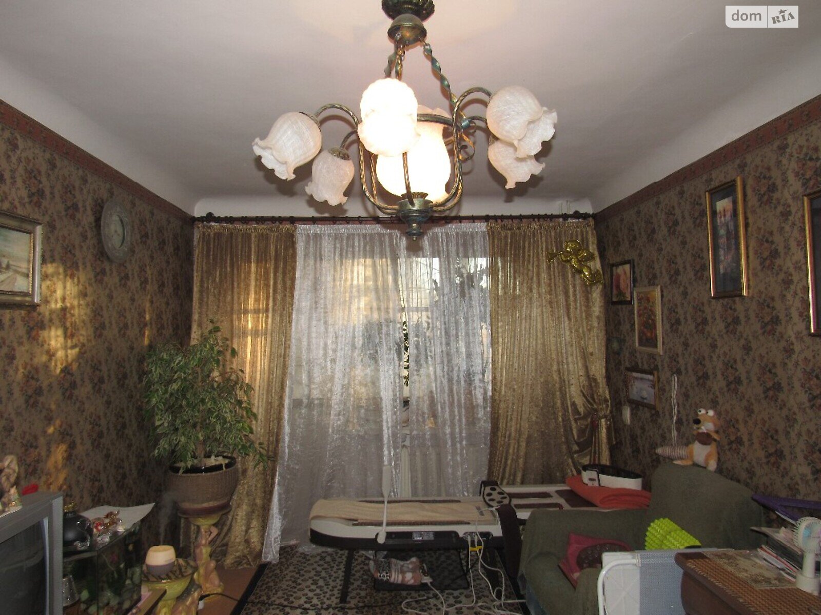 Продажа трехкомнатной квартиры в Николаеве, на ул. Сенная, район Центральный фото 1