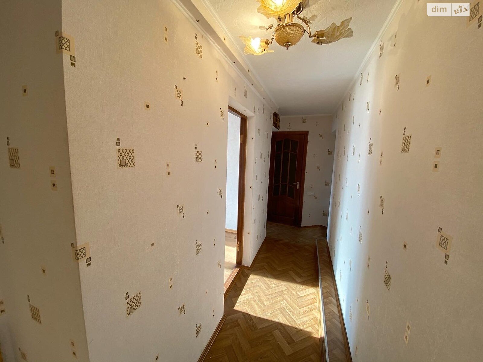 Продажа трехкомнатной квартиры в Николаеве, на ул. Артиллерийская 1, район Центральный фото 1