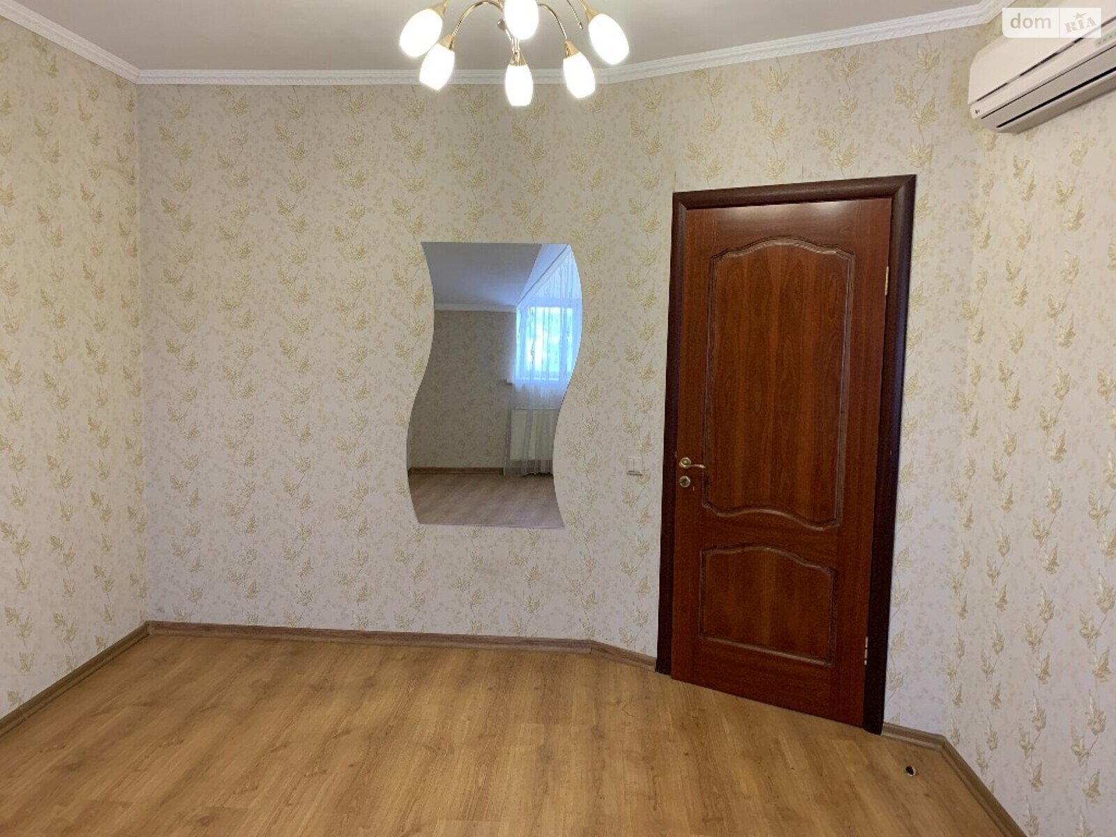 Продажа пятикомнатной квартиры в Николаеве, на Скороходова вулиця , район Центральный фото 1