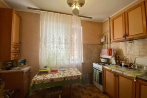 Продажа трехкомнатной квартиры в Николаеве, на ул. 8-го Марта (Центр), район Центральный фото 2