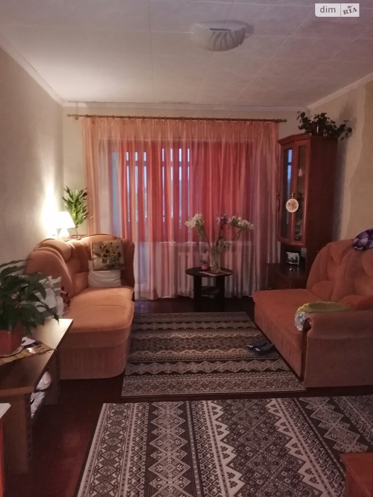 Продаж трикімнатної квартири в Миколаєві, на вул. Адмірала Макарова (Центр), район Центральний фото 1 Продаж трикімнатної квартири в Миколаєві, на вул. Адмірала Макарова (Центр), район Центральний фото 1