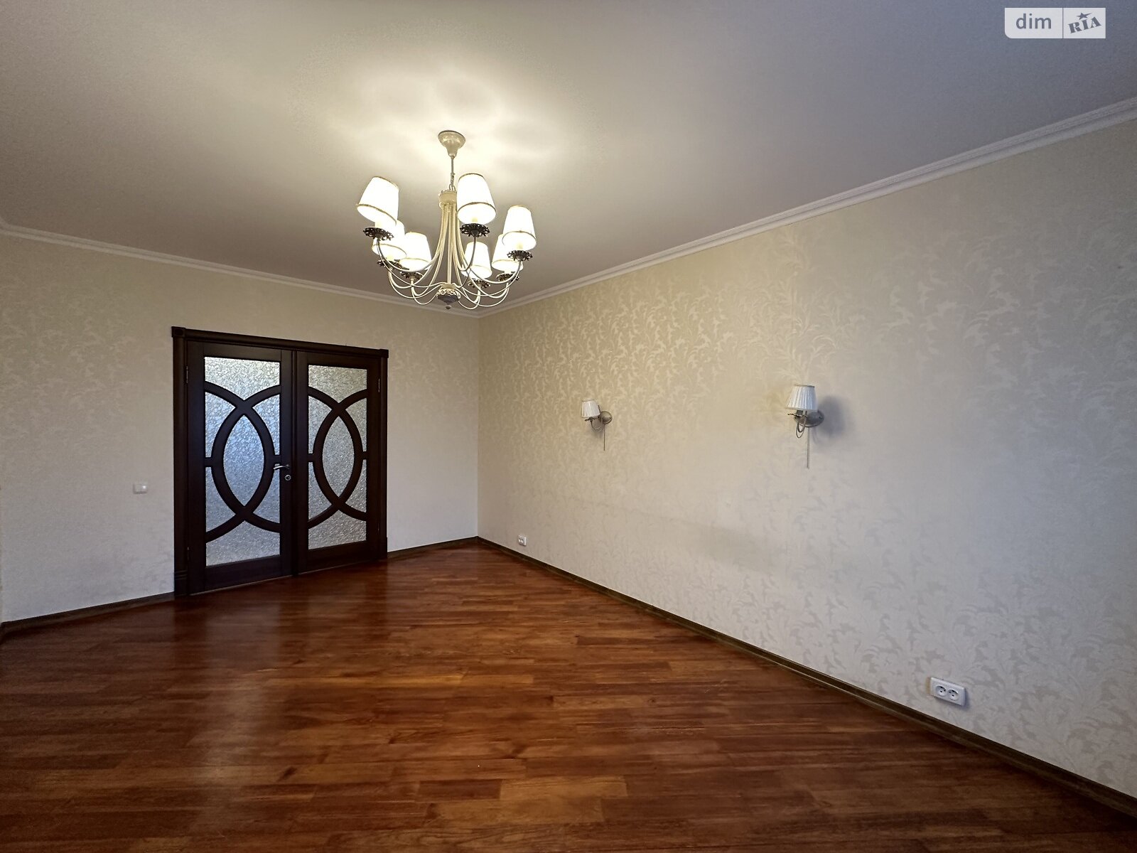 Продажа двухкомнатной квартиры в Николаеве, на ул. Архитектора Старова, район Центральный фото 1 Продажа двухкомнатной квартиры в Николаеве, на ул. Архитектора Старова, район Центральный фото 1