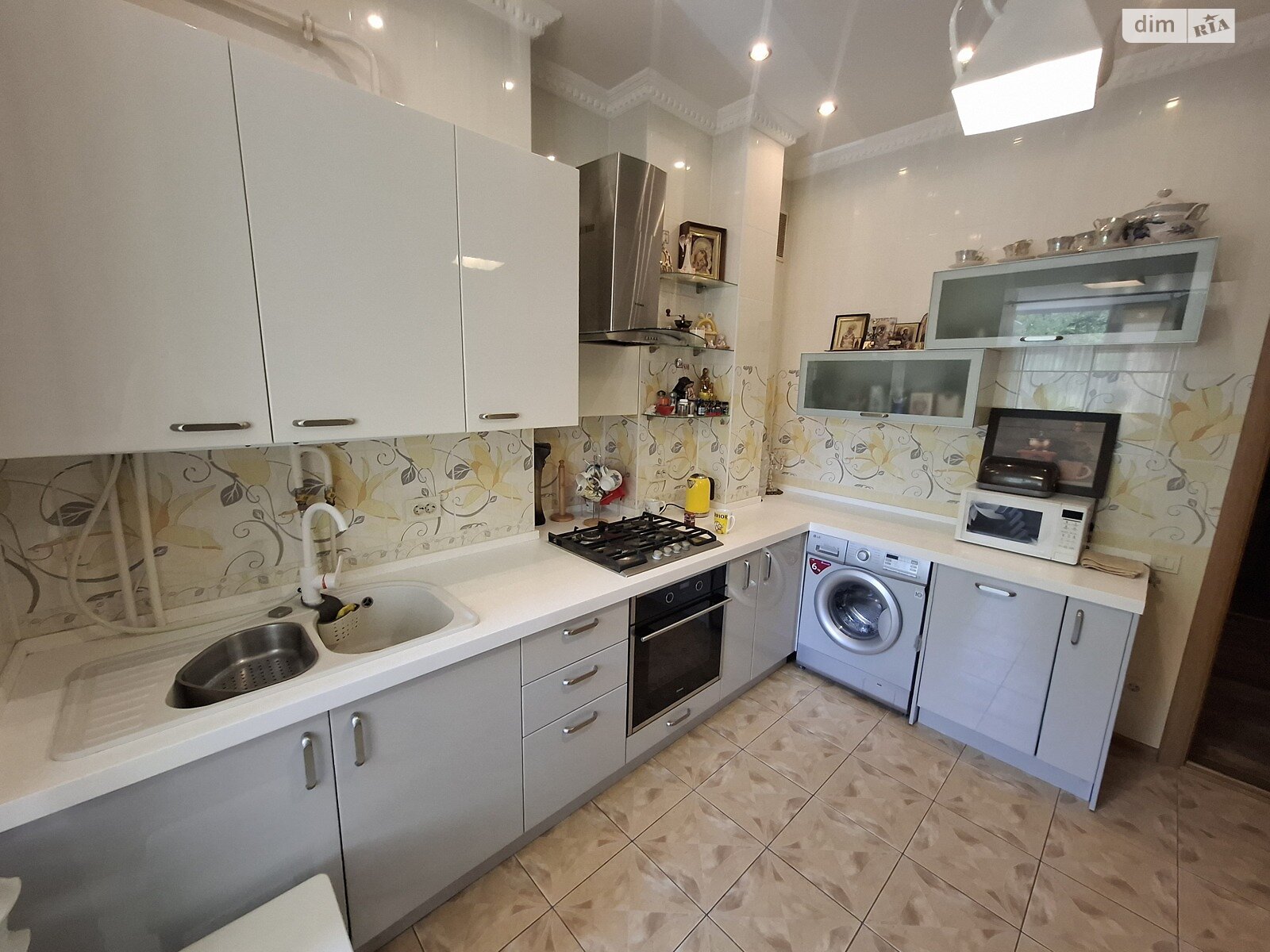 Продаж двокімнатної квартири в Миколаєві, на вул. Велика Морська 65, район Центральний фото 1 Продаж двокімнатної квартири в Миколаєві, на вул. Велика Морська 65, район Центральний фото 1