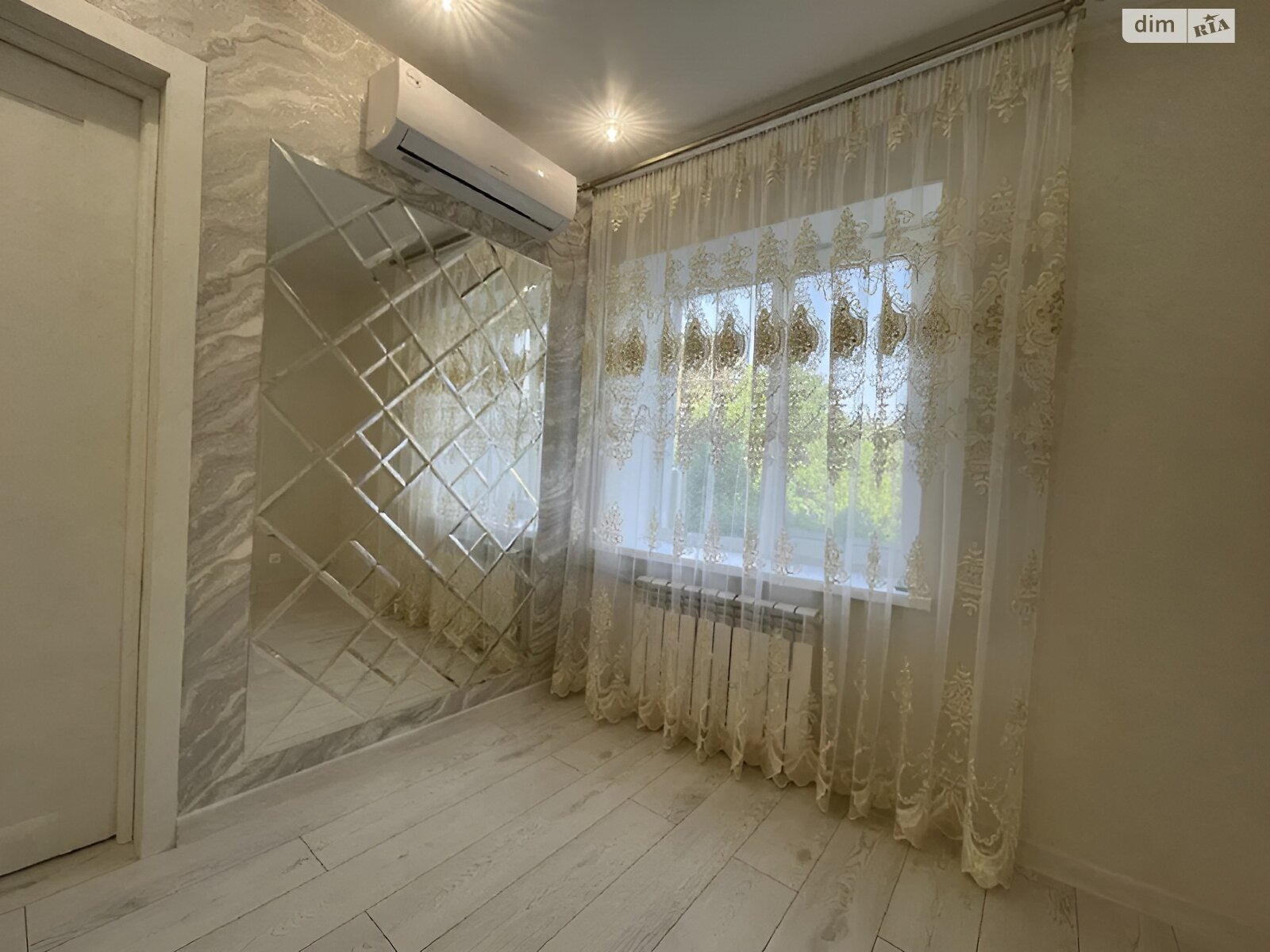 Продаж двокімнатної квартири в Миколаєві, на вул. Декабристів (Центр), район Центральний фото 1 Продаж двокімнатної квартири в Миколаєві, на вул. Декабристів (Центр), район Центральний фото 1