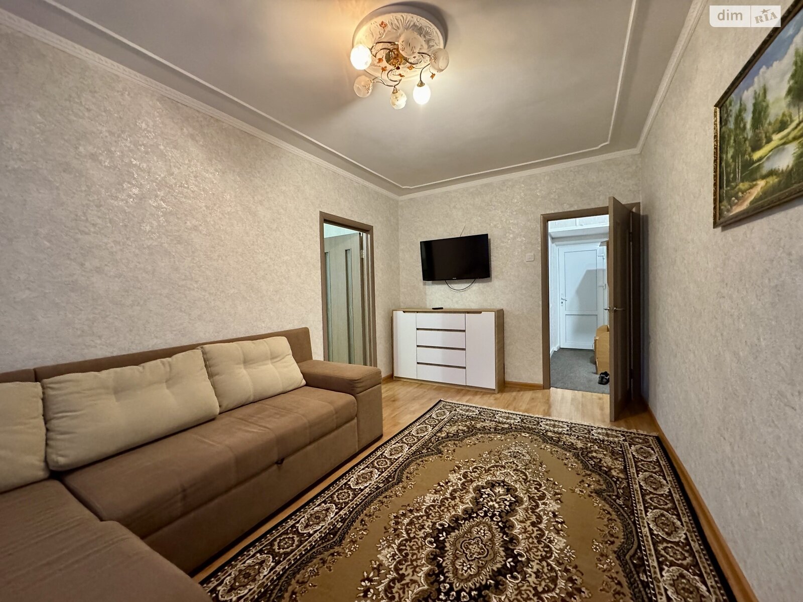 Продажа двухкомнатной квартиры в Николаеве, на просп. Героев Украины 6, кв. 66, район Центральный фото 1 Продажа двухкомнатной квартиры в Николаеве, на просп. Героев Украины 6, кв. 66, район Центральный фото 1