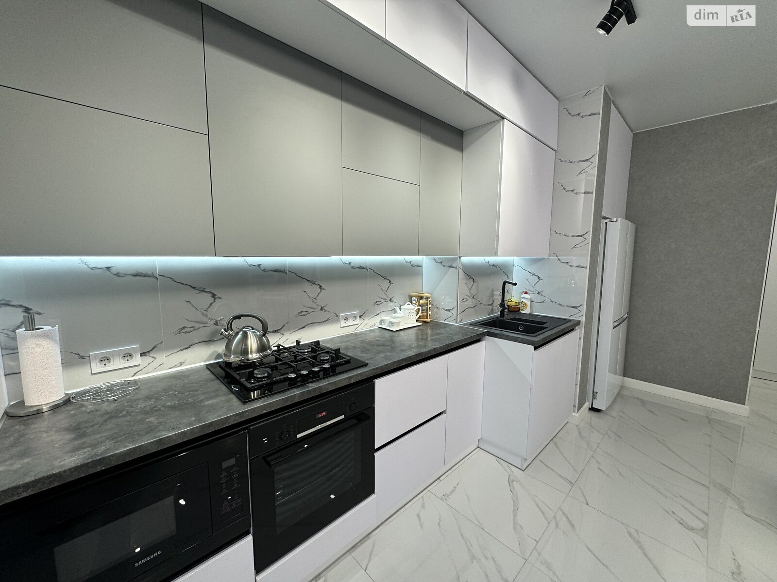 Продажа двухкомнатной квартиры в Николаеве, на просп. Героев Украины, район Центральный фото 1 Продажа двухкомнатной квартиры в Николаеве, на просп. Героев Украины, район Центральный фото 1