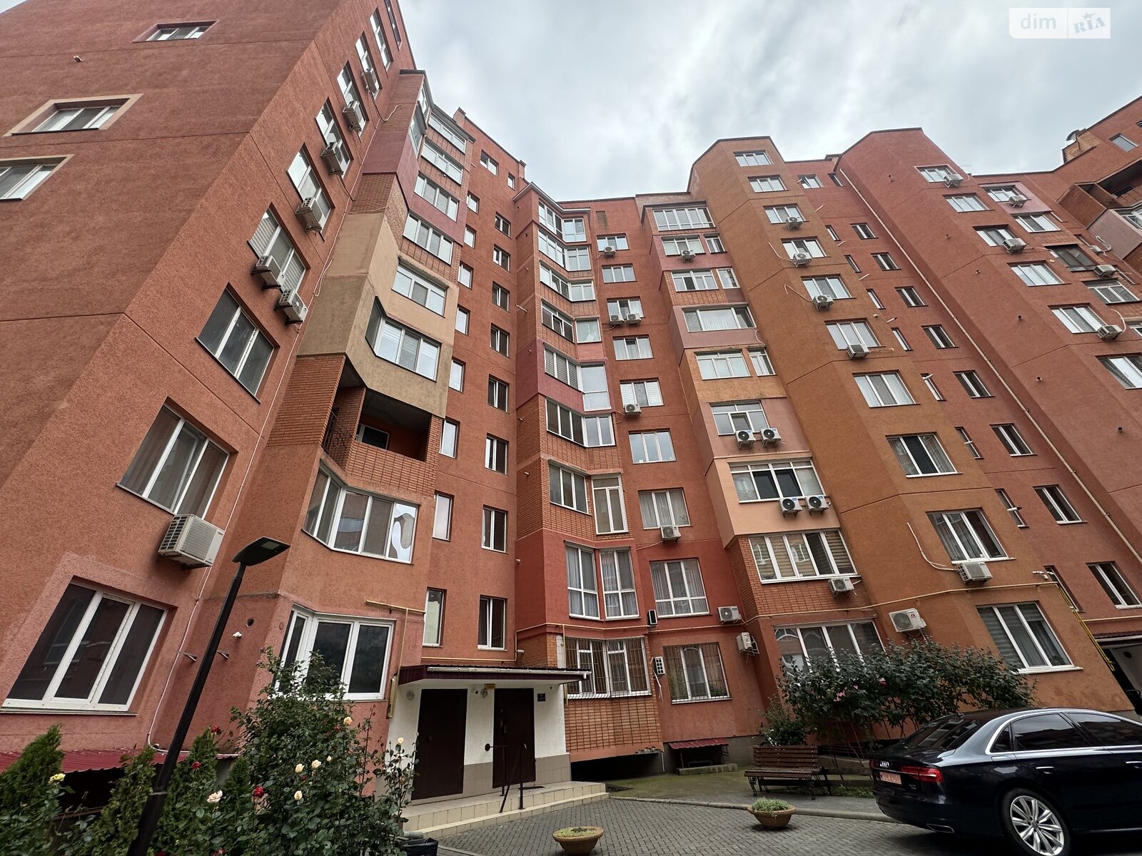 Продажа двухкомнатной квартиры в Николаеве, на просп. Героев Украины, район Центральный фото 1 Продажа двухкомнатной квартиры в Николаеве, на просп. Героев Украины, район Центральный фото 1