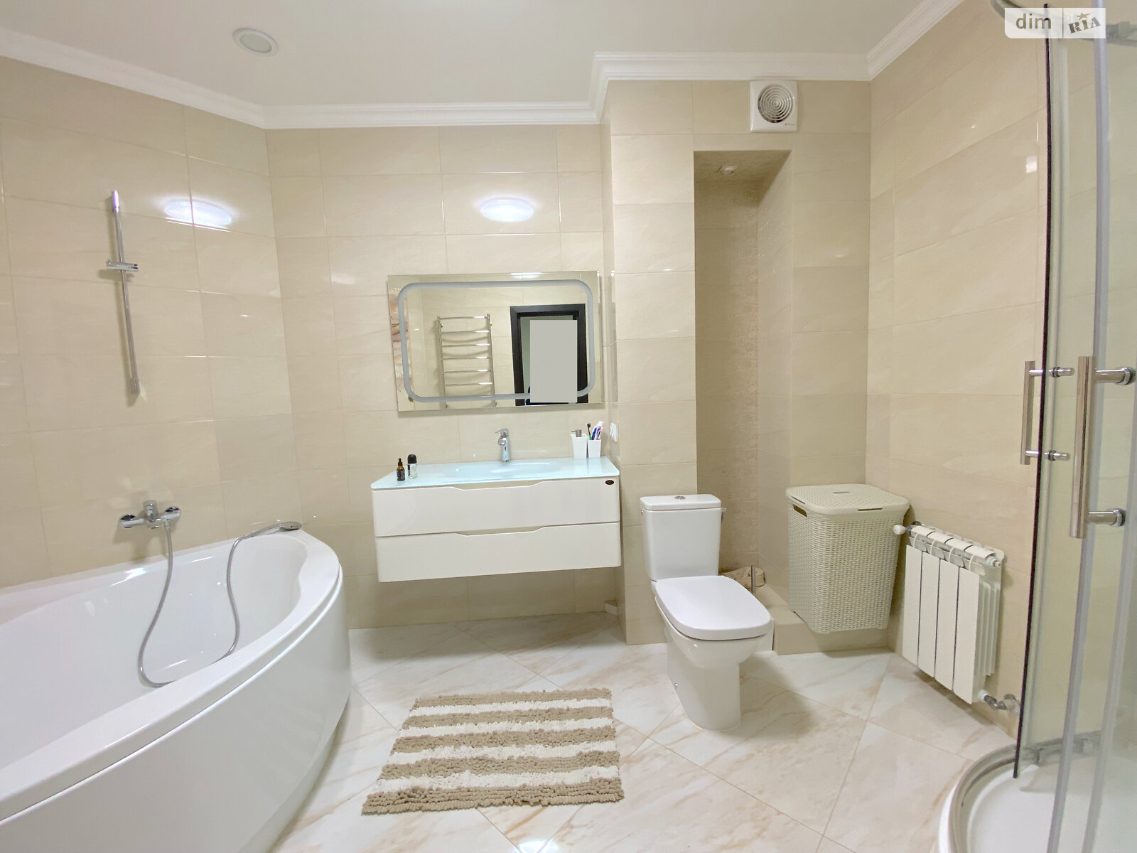 Продажа двухкомнатной квартиры в Николаеве, на просп. Героев Украины, район Центральный фото 1 Продажа двухкомнатной квартиры в Николаеве, на просп. Героев Украины, район Центральный фото 1