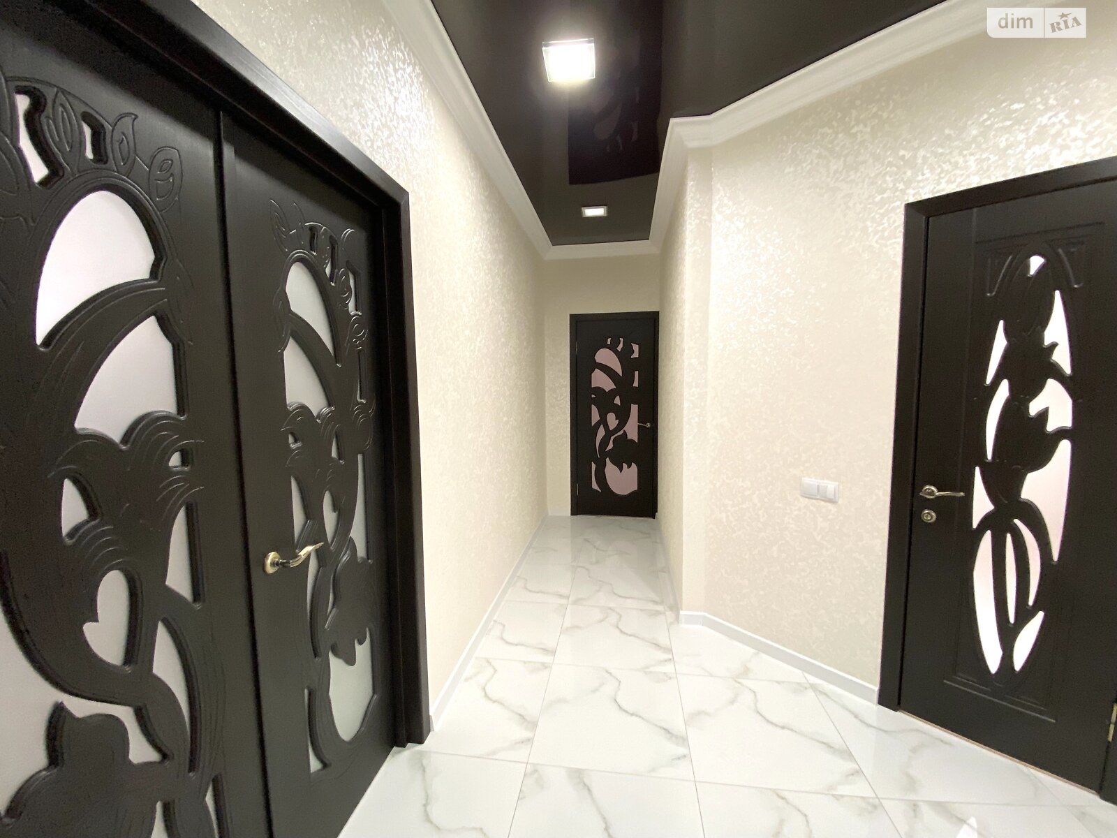 Продажа двухкомнатной квартиры в Николаеве, на просп. Героев Украины, район Центральный фото 1 Продажа двухкомнатной квартиры в Николаеве, на просп. Героев Украины, район Центральный фото 1