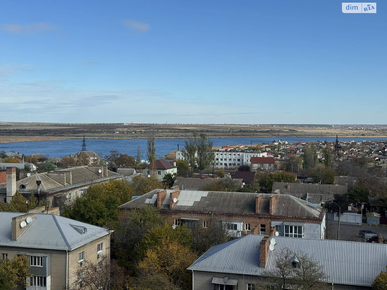 Продаж трикімнатної квартири в Миколаєві, на просп. Героїв України 20К, район Центральний фото 1