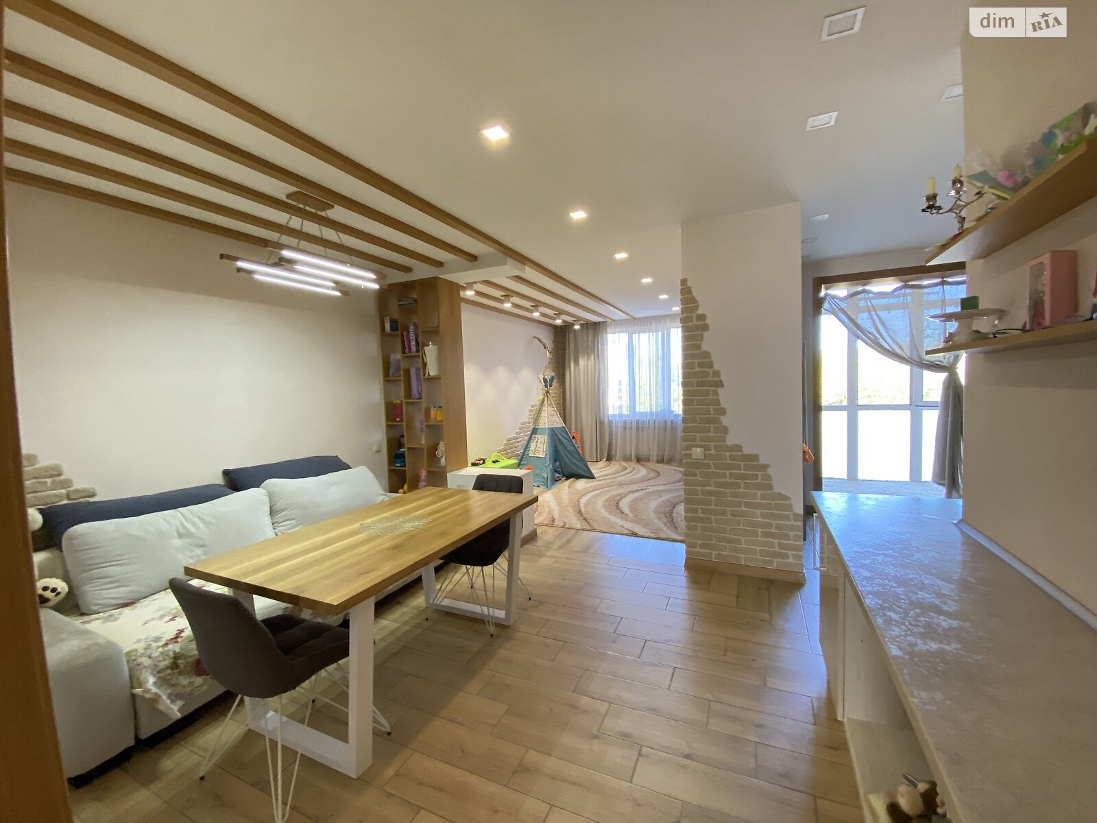 Продажа трехкомнатной квартиры в Николаеве, на ул. Игоря Бедзая, район Центральный фото 1 Продажа трехкомнатной квартиры в Николаеве, на ул. Игоря Бедзая, район Центральный фото 1