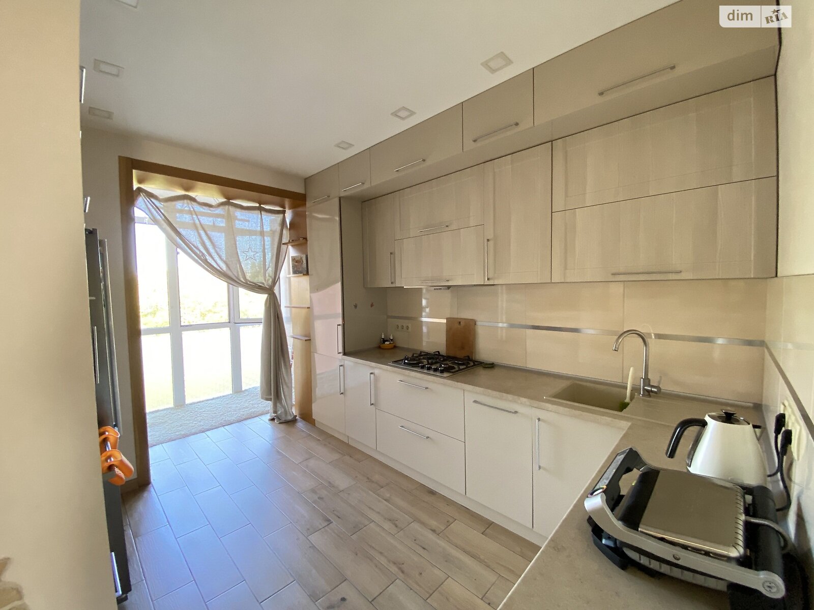 Продажа трехкомнатной квартиры в Николаеве, на ул. Игоря Бедзая, район Центральный фото 1 Продажа трехкомнатной квартиры в Николаеве, на ул. Игоря Бедзая, район Центральный фото 1