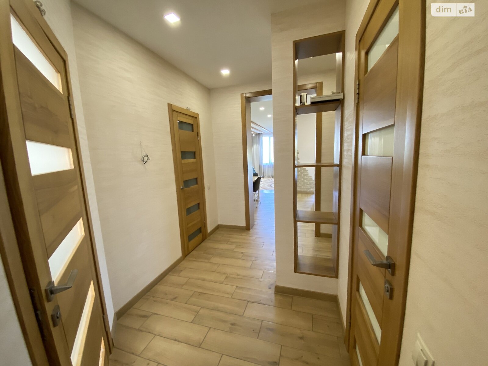 Продажа трехкомнатной квартиры в Николаеве, на ул. Игоря Бедзая, район Центральный фото 1 Продажа трехкомнатной квартиры в Николаеве, на ул. Игоря Бедзая, район Центральный фото 1