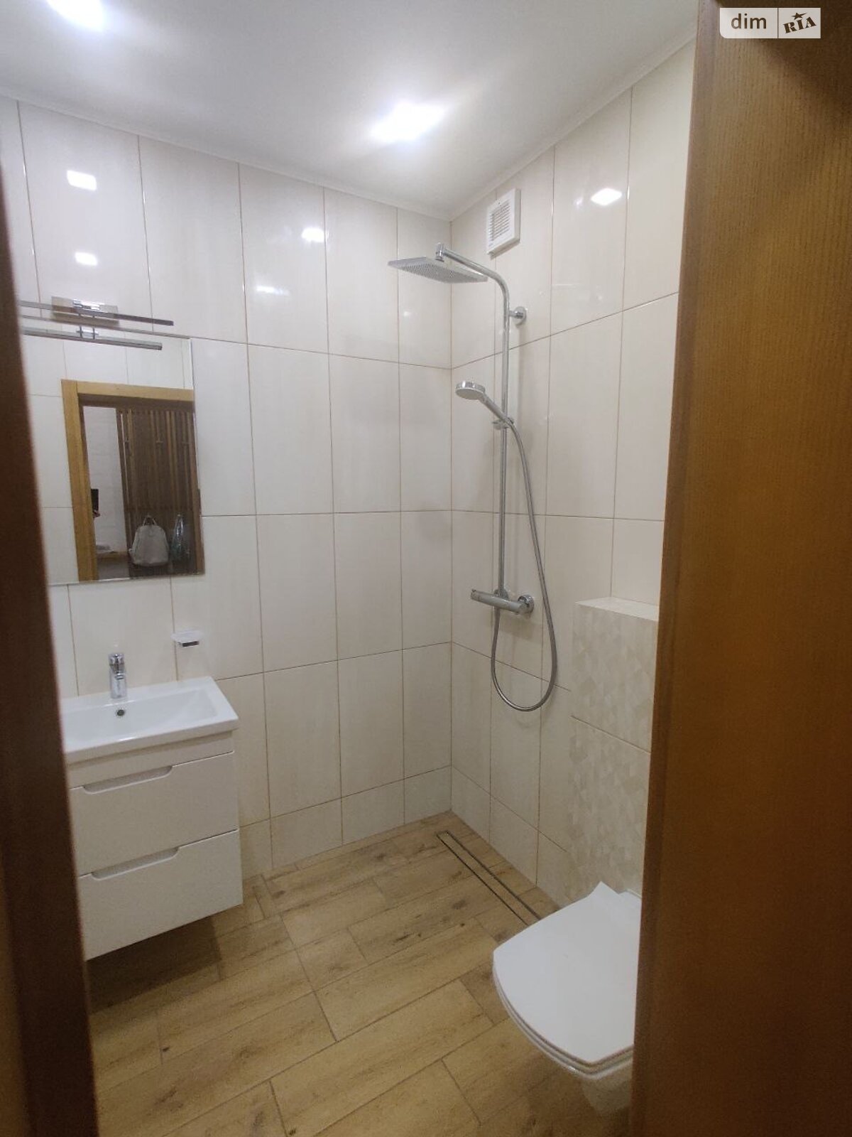 Продажа трехкомнатной квартиры в Николаеве, на ул. Игоря Бедзая, район Центральный фото 1 Продажа трехкомнатной квартиры в Николаеве, на ул. Игоря Бедзая, район Центральный фото 1