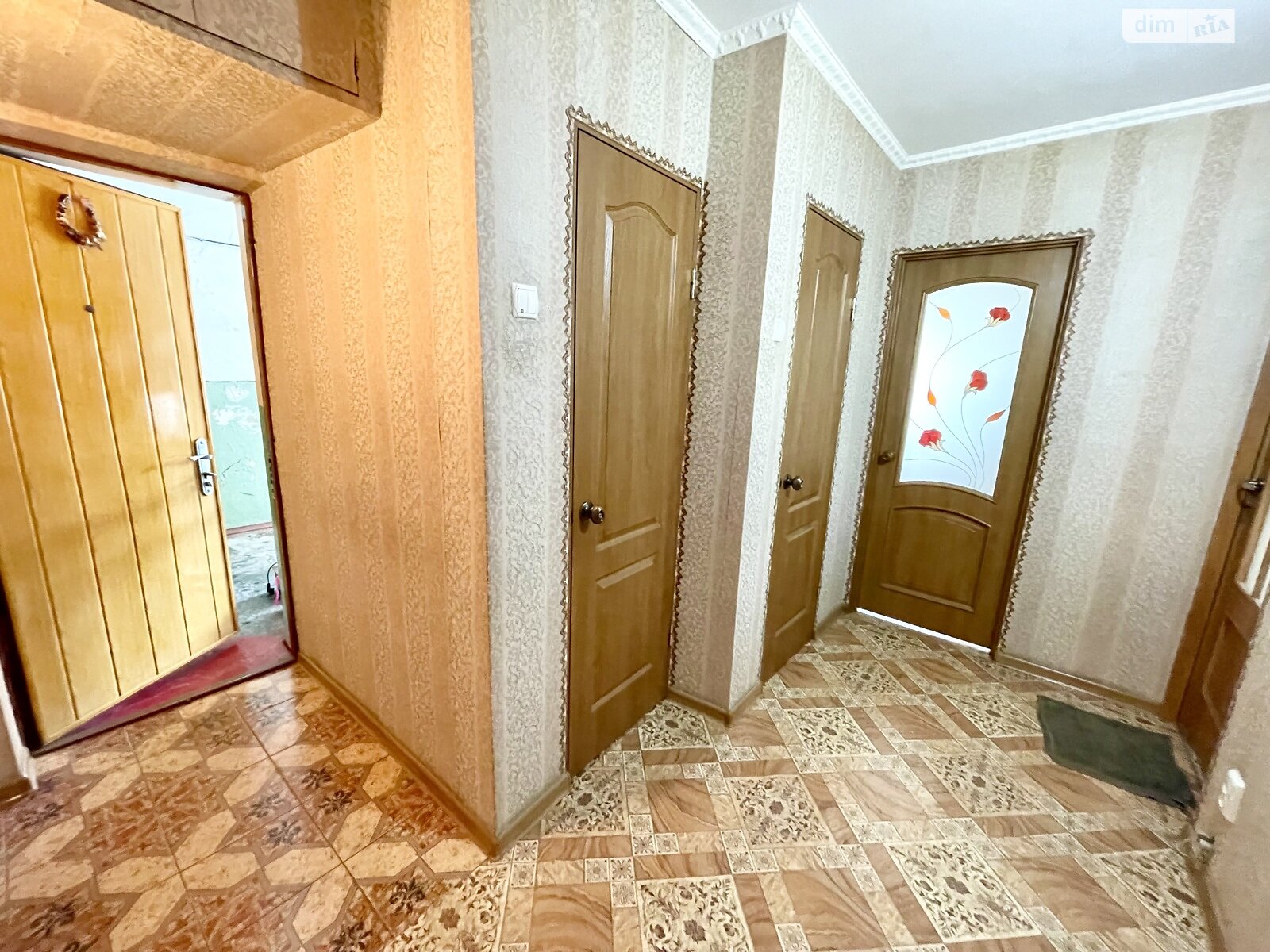 Продажа двухкомнатной квартиры в Николаеве, на ул. Микитенко, район Центральный фото 1 Продажа двухкомнатной квартиры в Николаеве, на ул. Микитенко, район Центральный фото 1