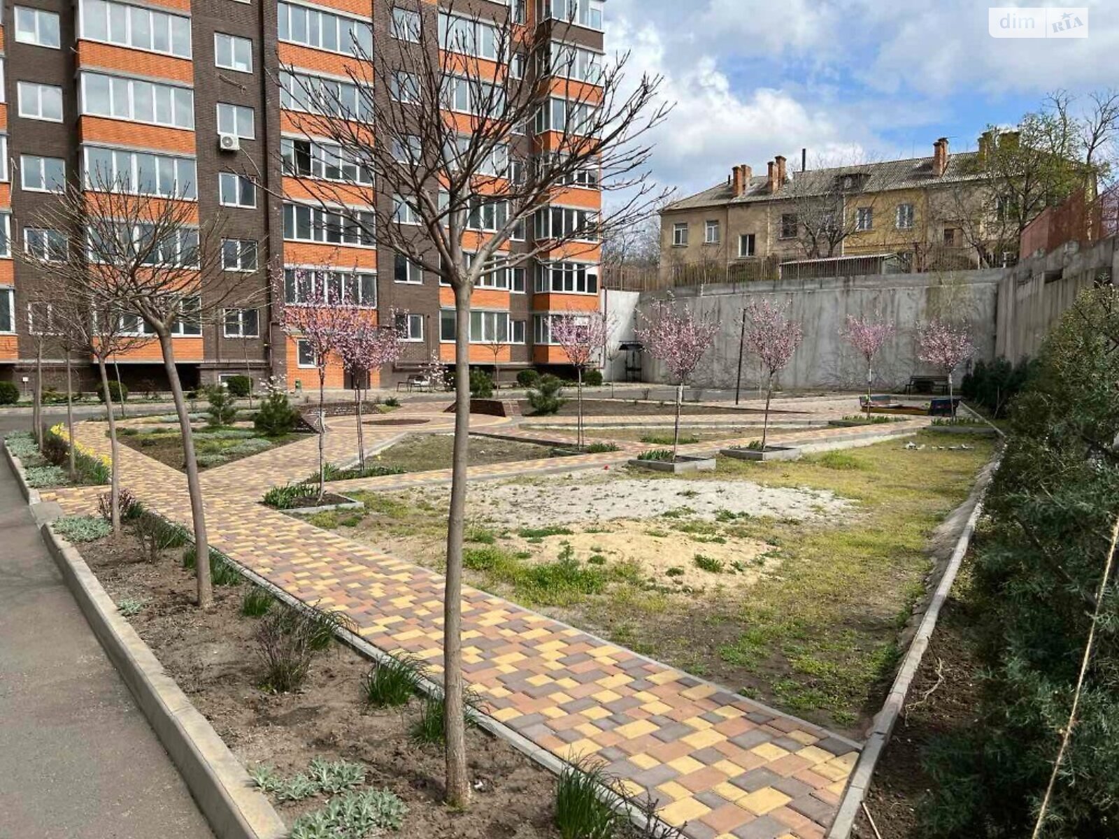 Продаж двокімнатної квартири в Миколаєві, на вул. Мостобудівників 18, район Центральний фото 1 Продаж двокімнатної квартири в Миколаєві, на вул. Мостобудівників 18, район Центральний фото 1