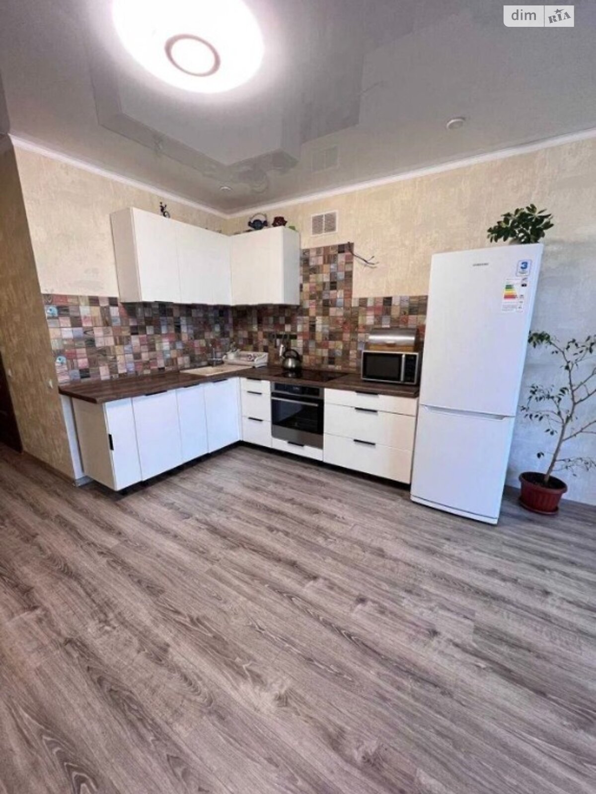 Продаж двокімнатної квартири в Миколаєві, на вул. Мостобудівників 18, район Центральний фото 1 Продаж двокімнатної квартири в Миколаєві, на вул. Мостобудівників 18, район Центральний фото 1