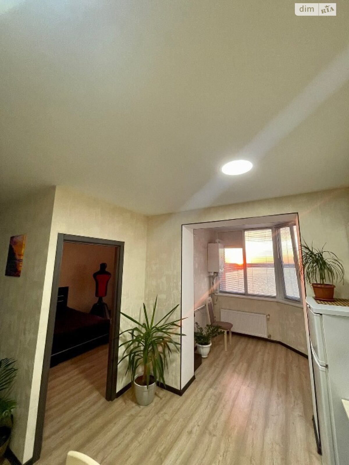 Продажа двухкомнатной квартиры в Николаеве, на ул. Мостостроителей 18, район Центральный фото 1