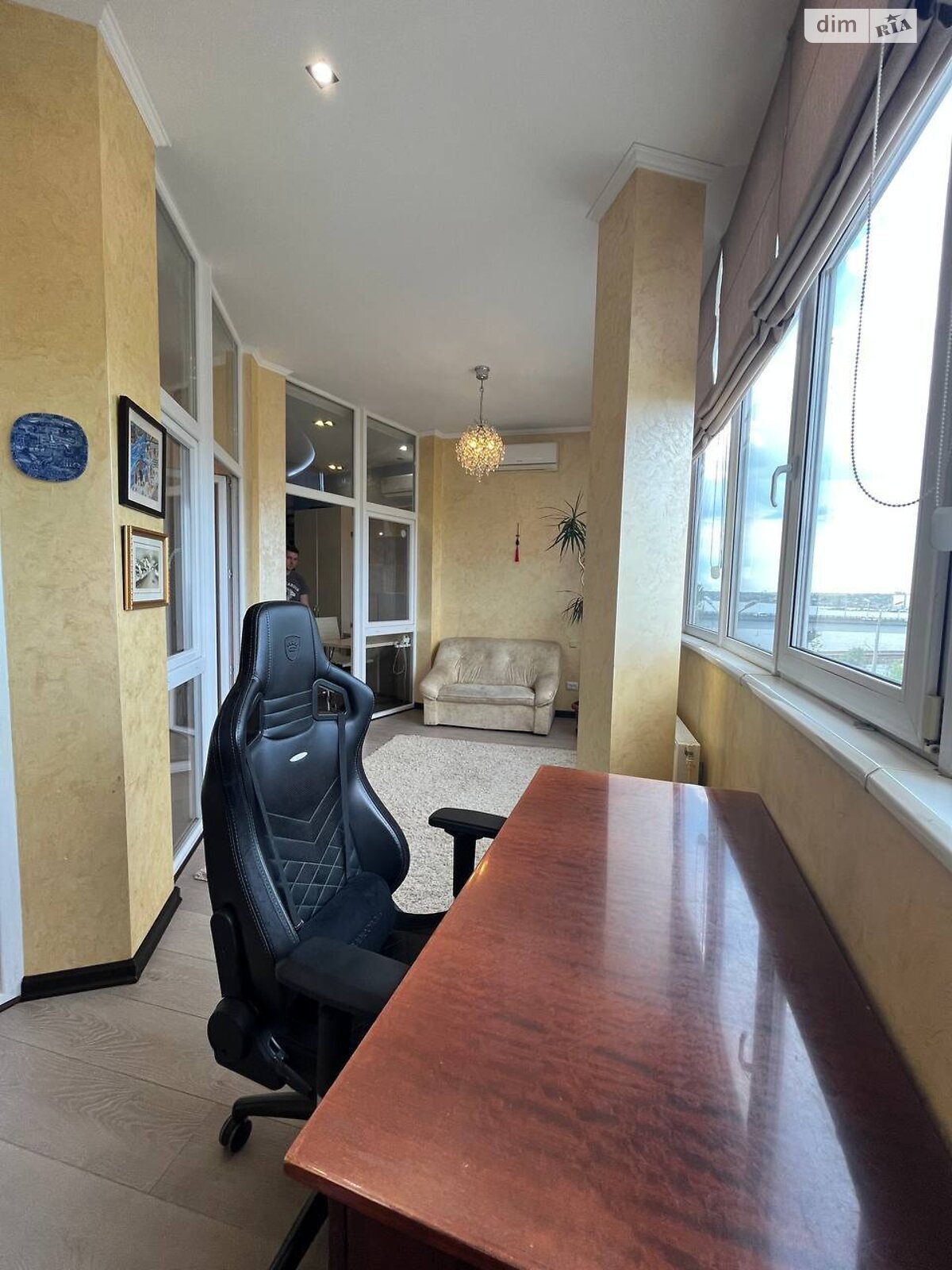 Продаж трикімнатної квартири в Миколаєві, на вул. Мостобудівників 17, район Центральний фото 1 Продаж трикімнатної квартири в Миколаєві, на вул. Мостобудівників 17, район Центральний фото 1