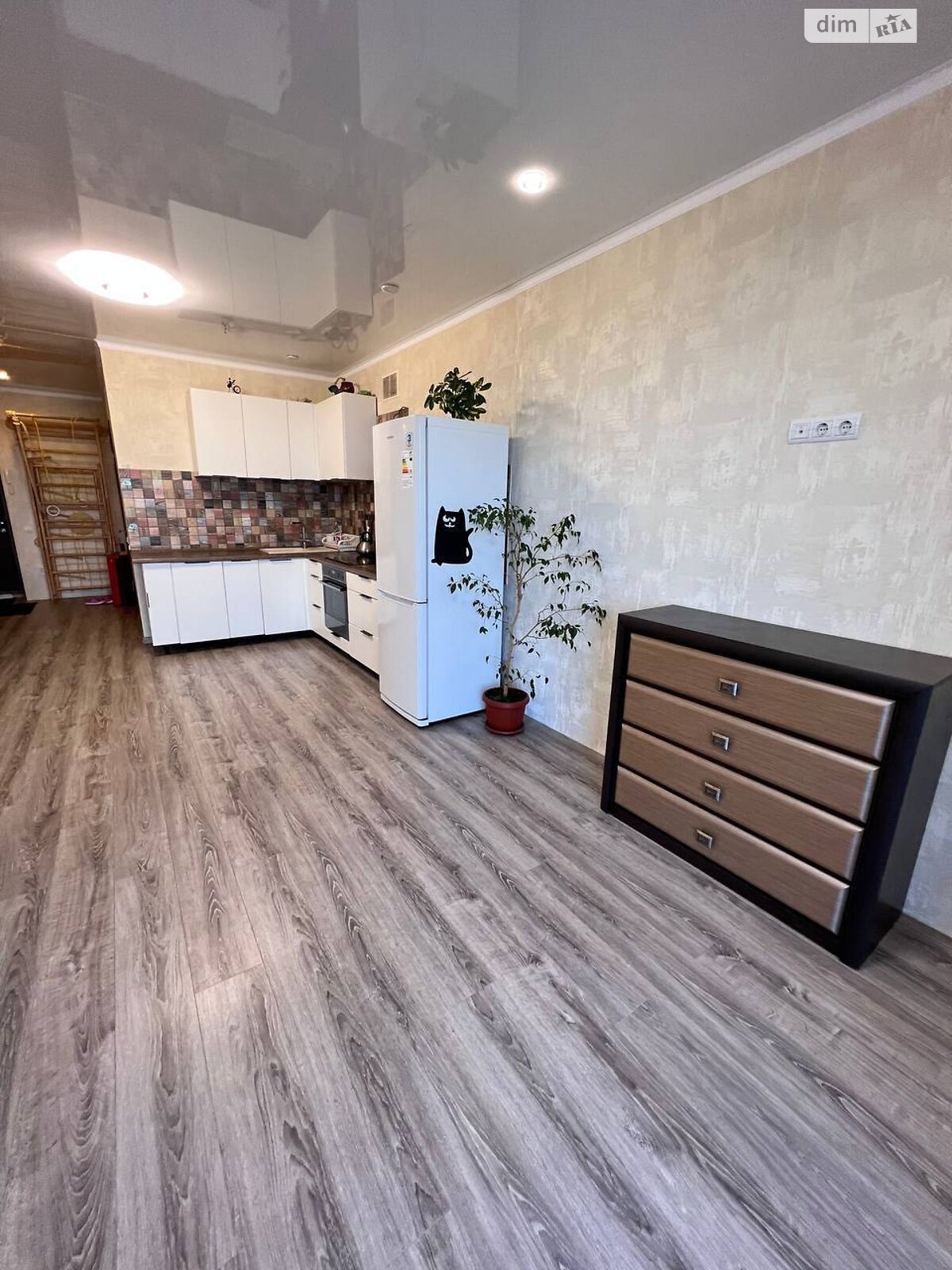 Продаж однокімнатної квартири в Миколаєві, на вул. Мостобудівників 18, кв. 132, район Центральний фото 1 Продаж однокімнатної квартири в Миколаєві, на вул. Мостобудівників 18, кв. 132, район Центральний фото 1