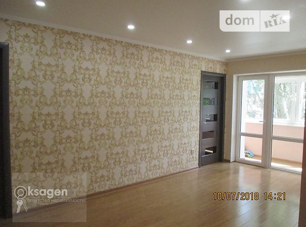 Продажа квартиры, 3 ком., Николаев, р‑н. Центральный, Поперечная 8-я улица Продажа квартиры, 3 ком., Николаев, р‑н. Центральный, Поперечная 8-я улица