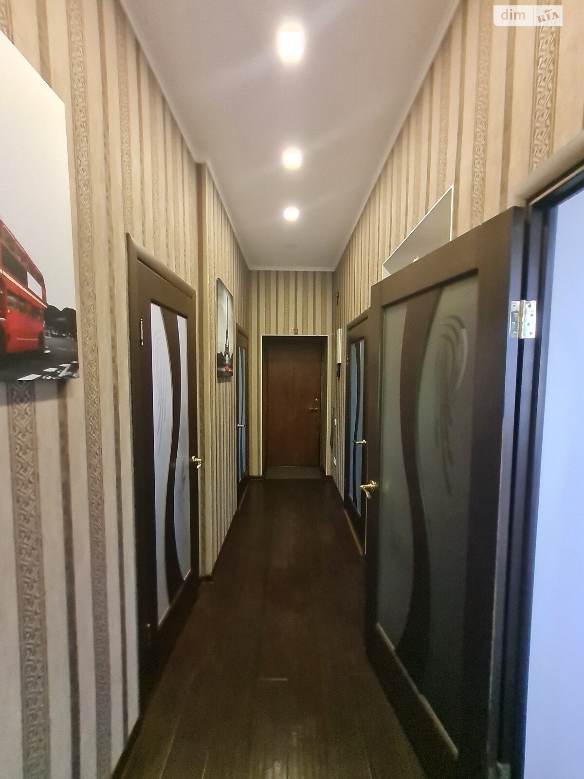 Продаж чотирикімнатної квартири в Миколаєві, на вул. Марка Кропивницького, район Центральний фото 1 Продаж чотирикімнатної квартири в Миколаєві, на вул. Марка Кропивницького, район Центральний фото 1