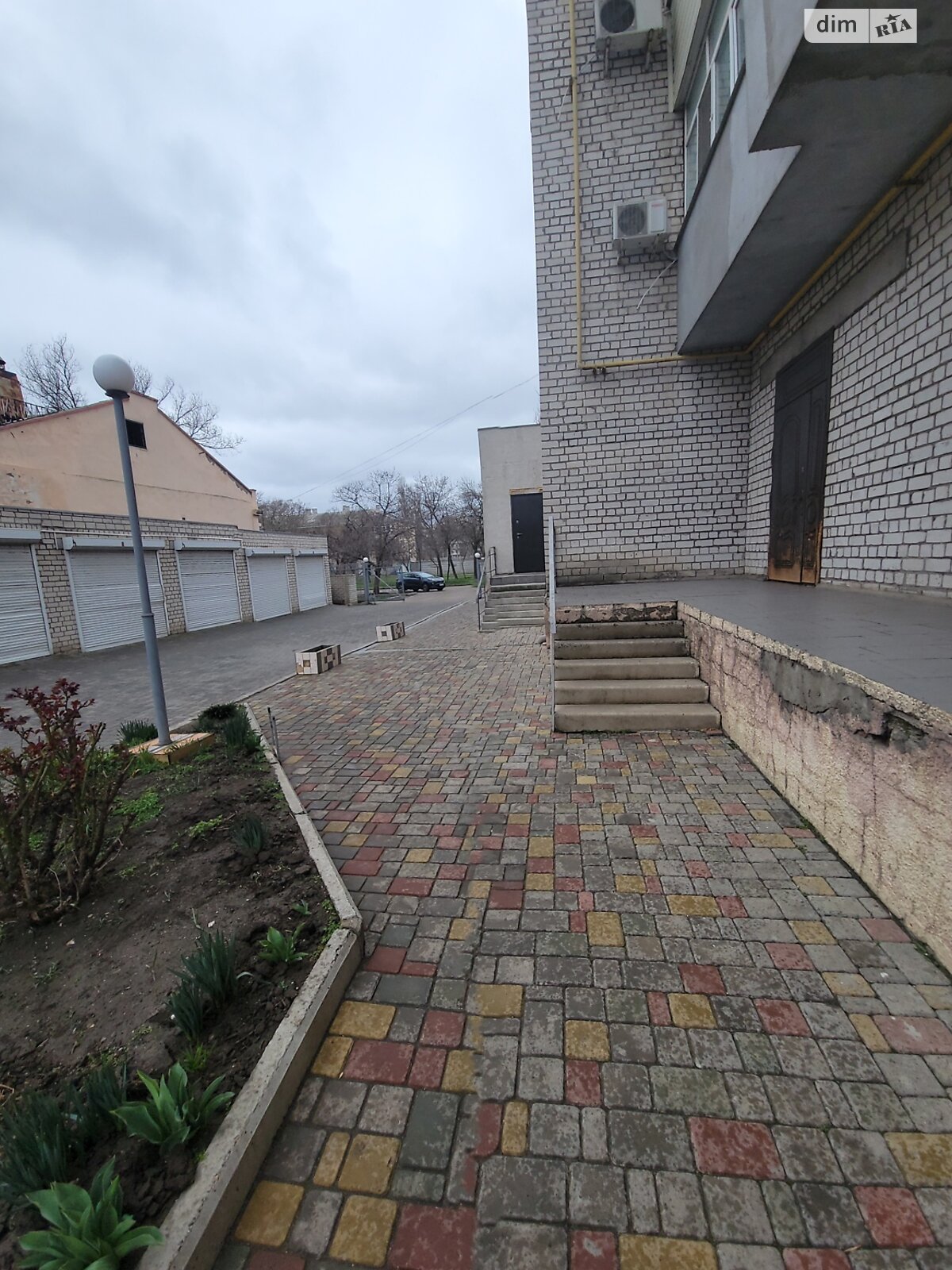 Продажа трехкомнатной квартиры в Николаеве, на ул. Садовая (Центр), район Центральный фото 1