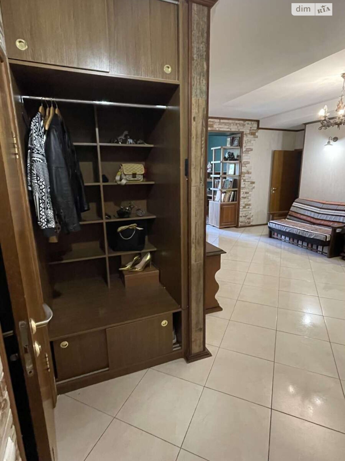 Продаж трикімнатної квартири в Миколаєві, на вул. Садова (Центр) 2, район Центральний фото 1 Продаж трикімнатної квартири в Миколаєві, на вул. Садова (Центр) 2, район Центральний фото 1